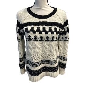⭐️ Women’s American Eagle Fair Isle Chunky Sweater. Size Small Cabincore Winter
